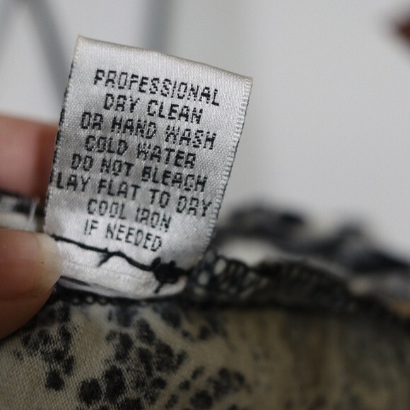 Cache Vintage Mixed Animal Print Cowl Neck Long Sleeve Top Medium - Picture 16 of 16